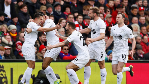 比赛被拖死 比赛被拖死