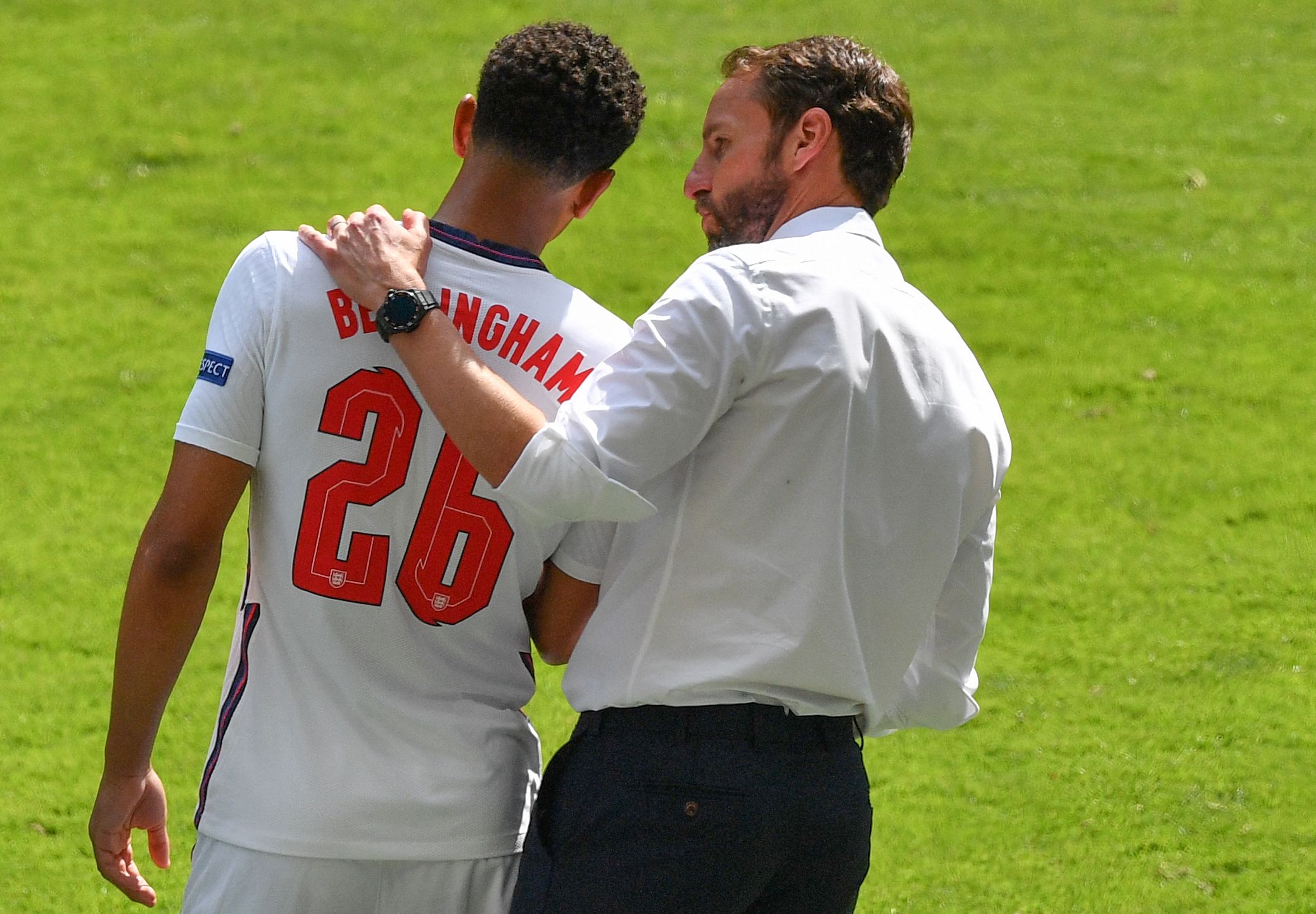 连赢不构成 连赢不构成